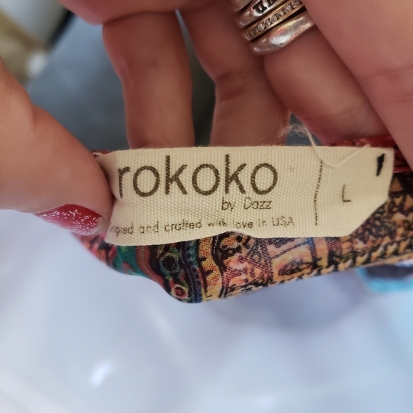 Rokoko Women's Large Patchwork Chiffon Short Sleeve Blouse V-neck Red Blue Top - Picture 5 of 7